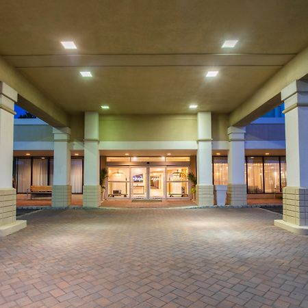 Holiday Inn & Suites Parsippany Fairfield By Ihg Exterior foto